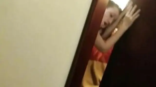 Caribbean BBC Drills Punk White Girl on Bed in Front Mirror Long Deep Ride