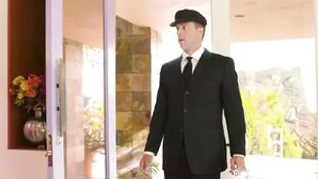 Fucking Awesome - Housewife Aaliyah Hadid gives her dri