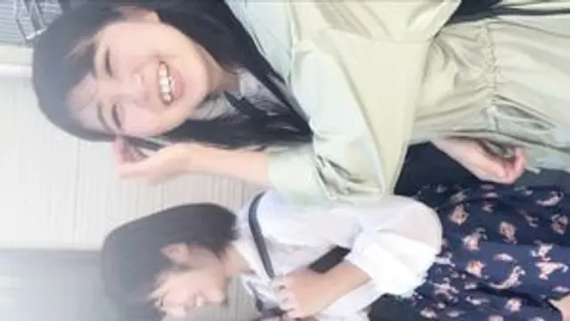 4K 豊○区の私立女子大生2人組にキャンパス内の階段の踊り場でぶっかけ【交渉痴漢】