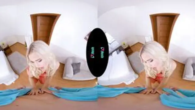 Lola Myluv - Meet Me In The Bedroom!