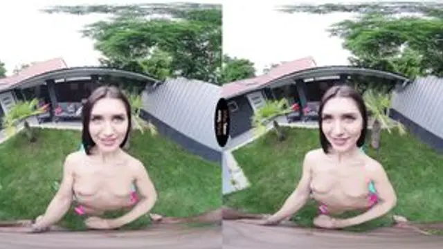 Jadilica - Fruit That Can't Hide It in 4K
