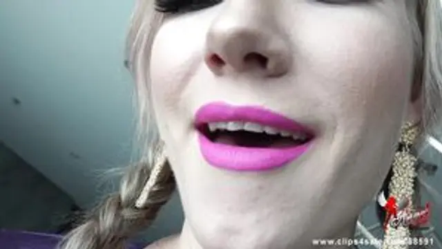 She Loves Slow Sucking Dick