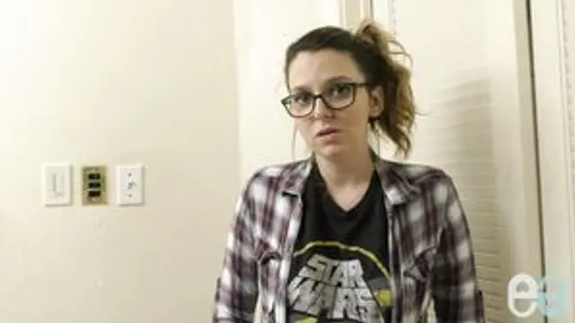 Preggo Chick Can't Stop It