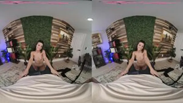 BJ Chronicles: Kylie Rocket Delays Her Wet Socket