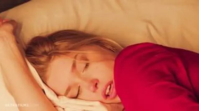 Freya Mayer Fishes in the Fur in 4K