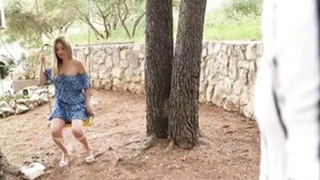 Rebecca Volpetti Takes On Two Cocks [4K Porn]