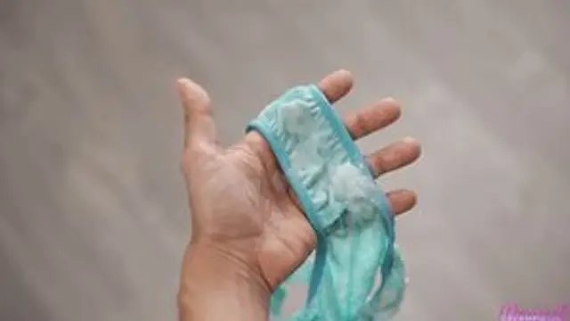 Gigi Dior - Mom Wants My Cum In Her Panties in 4K