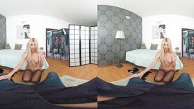 Avrora Lacosta - A Bit of Tease Before Hardcore
