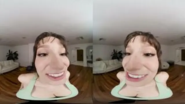 Lexi Luna - Fit To Bust
