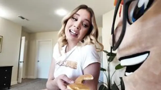 From Breakfast Taco to Back Shots: Sophia Sterling's Wild Morning with PornDudeCasting!