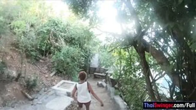 Big ass Thai GF sex after the beach