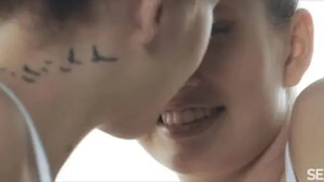 Stella Cardo & Lenna Ross - Back Together Again [4K]
