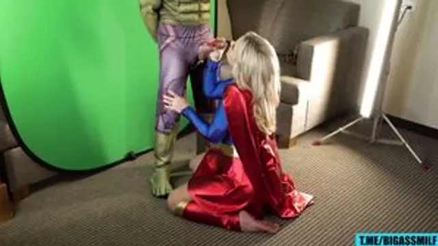 Lisey Sweet anal supergirl