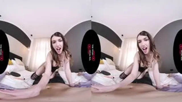 Susan Ayn - Mirror Mirror in 4K