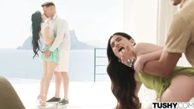 Sophie Weber & Hot Pearl Anal 4K