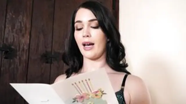 Evelyn Claire & Dante Colle - Caught Fapping Vol. 5