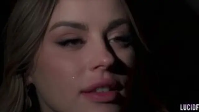 Anna Claire Clouds Horny Teen 9