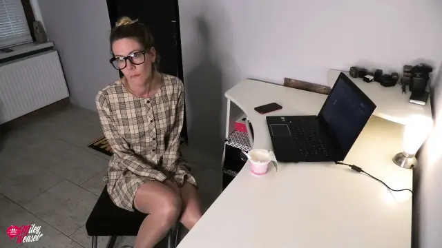 Shy Girl Turns Into a Sex Bomb!!