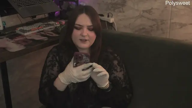 Porn story - guy enjoyed the girl's pussy and then her strap-on (Russian, femdom,cunnilingus, pegging, latex gloves)